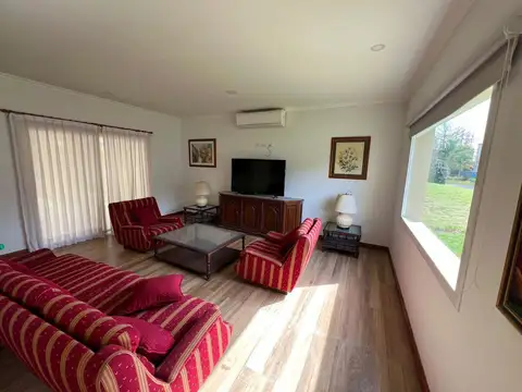 Terreno en Venta en Haras Santa Maria, USD 338.000
