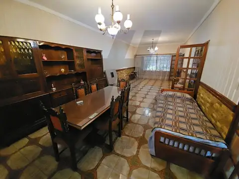Casa en Venta en Villa General Mitre, USD 360.000