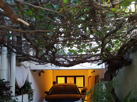 CASA EN ARROYITO RIO