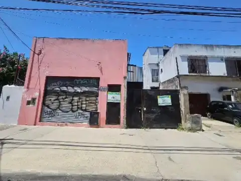 Alvear 2300
