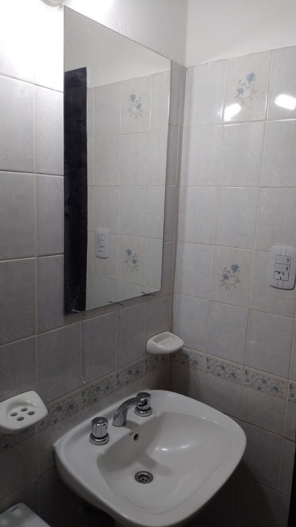 Departamento en Alquiler en General Bustos, $ 450.000