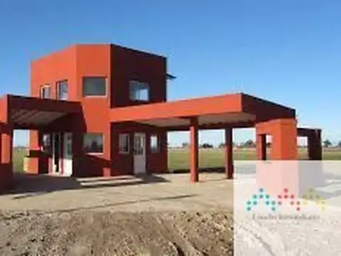 Terreno en Venta 10  mts Fondo