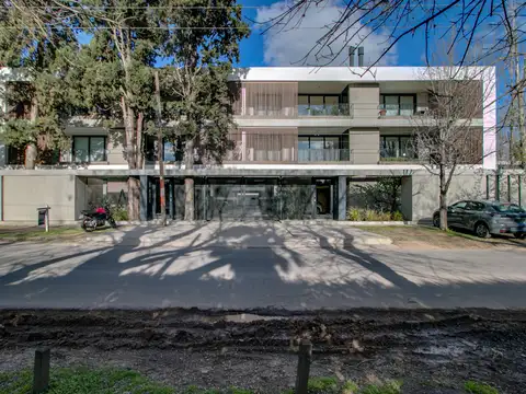 VENTA - DEPARTAMENTO 2 AMBIENTES C/COCHERA - CITY BELL