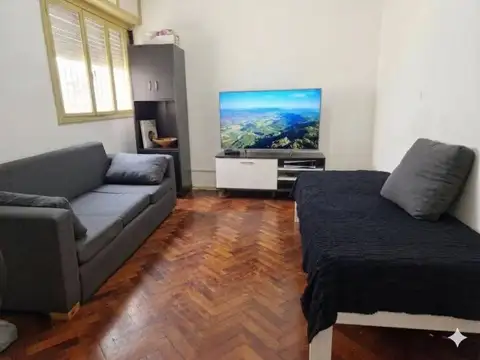 Venta PH 2 amb. Caballito, Con Dependencia, Sin Expensas, Primer Piso Por Escalera