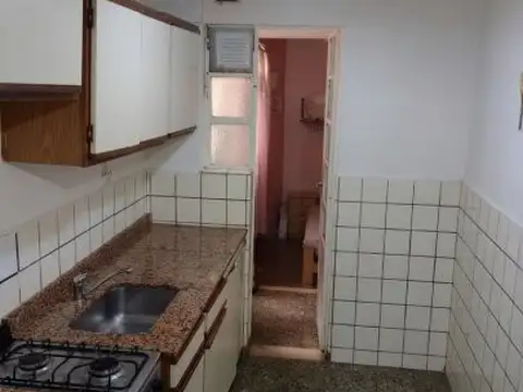 Venta PH 2 amb. Caballito, Con Dependencia, Sin Expensas, Primer Piso Por Escalera
