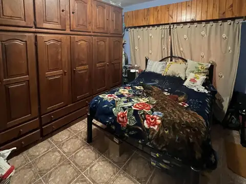 Depto Tipo Casa 4 ambientes con 2 baños