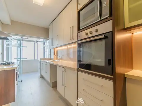 Departamento en Venta de 6 ambientes