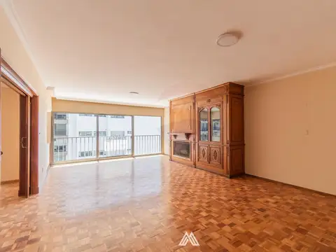 Departamento 6 ambientes con 3 baños