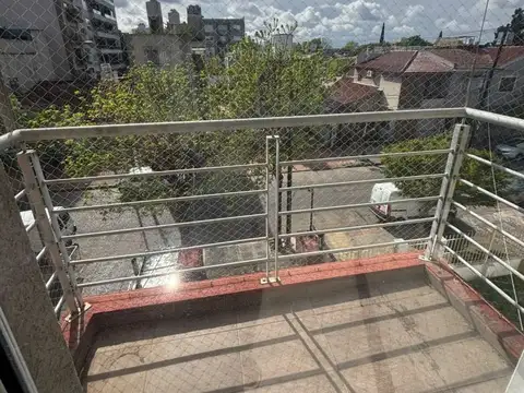 Departamento en Alquiler en Haedo, $ 400.000
