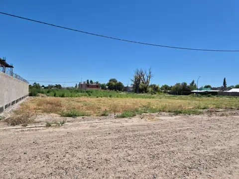 Terreno en Venta 30  mts Fondo