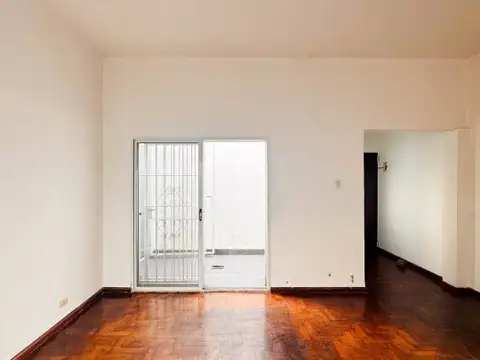 Venta | PH Tipo Casa SIN EXPENSAS en Devoto | APTO CRÉDITO | Doble Patio + Terraza con Parrilla