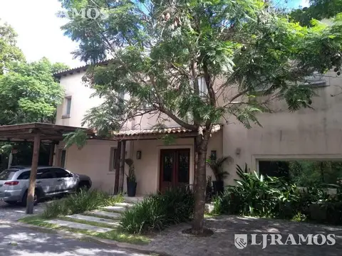 B° CERRADO LA SERENA -AVELLANEDA al 2700