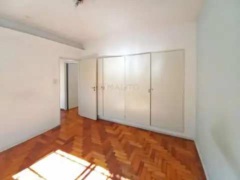 Depto Tipo Casa en Venta en Velez Sarsfield, USD 89.900