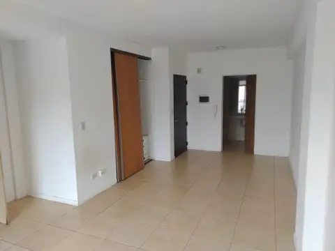 Departamento en Alquiler en Barracas, $ 550.000