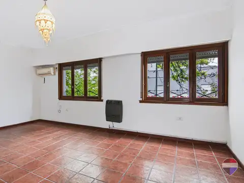 Depto Tipo Casa en Venta de 4 ambientes