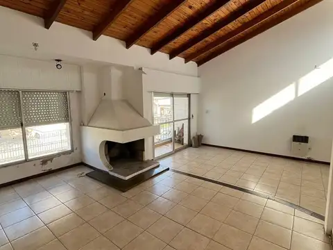 Casa en Venta en Gualeguaychu, USD 180.000