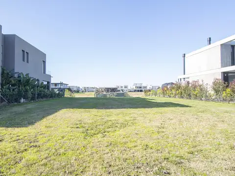 Terreno en Venta de 884,0 m2