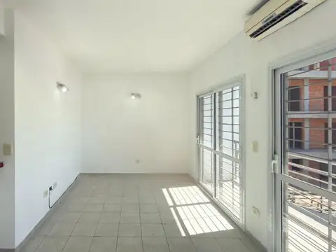 Departamento en Alquiler en Merlo, $ 650.000