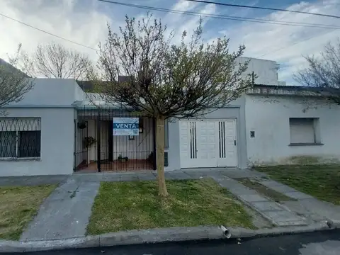 venta casa 3 ambientes en Haedo