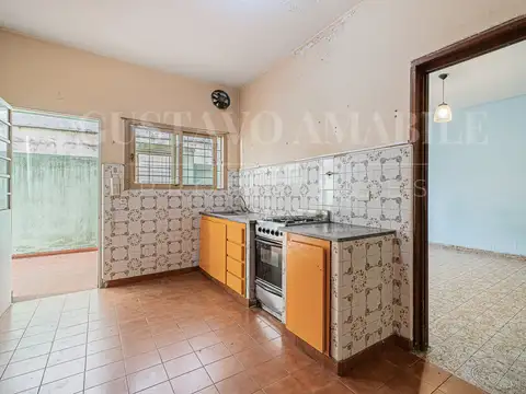 Depto Tipo Casa en Venta 50 años