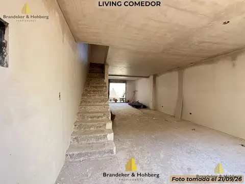 Casa en Venta con 1 cochera