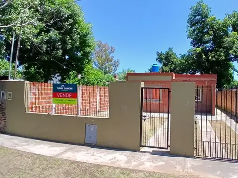 De La Paz  al 800