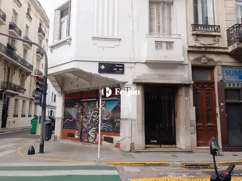 VENTA | Semipiso de 3 amb., todo al frente, con balcones