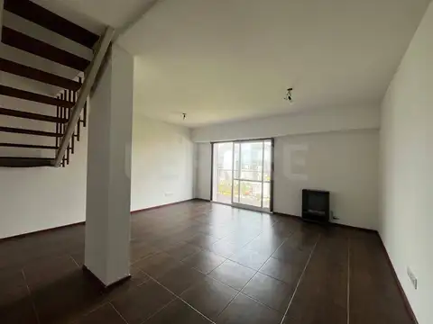 Departamento en Alquiler en Coghlan, $ 1.600.000