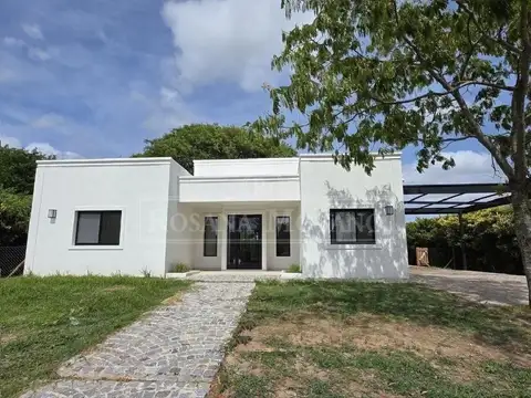 Casa A Estrenar - Lote Interno - Barrio San Matias - Area 4