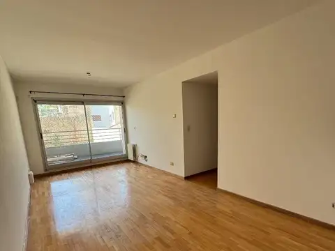 Departamento en Alquiler en Villa del Parque, $ 1.700.000