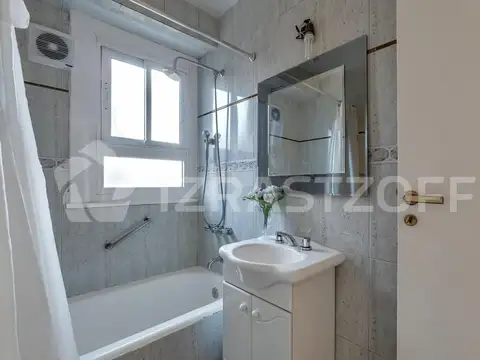 Departamento en Venta 60 años