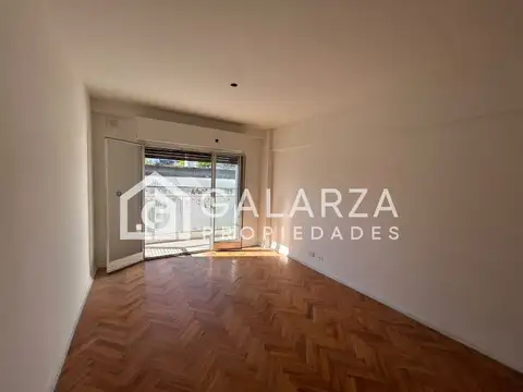 Cochabamba 1400, Piso 2