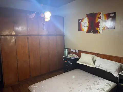 CASA EN VENTA LA PLATA