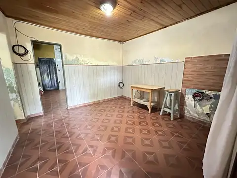 Casa 3 ambientes con 1 baño
