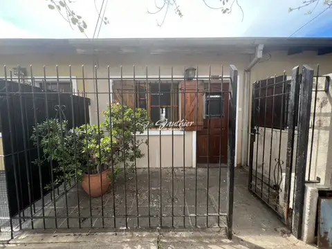 Dúplex en alquiler c/ cochera en Campana