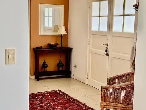 Venta Casa a la Laguna Santa Catalina, Villanueva
