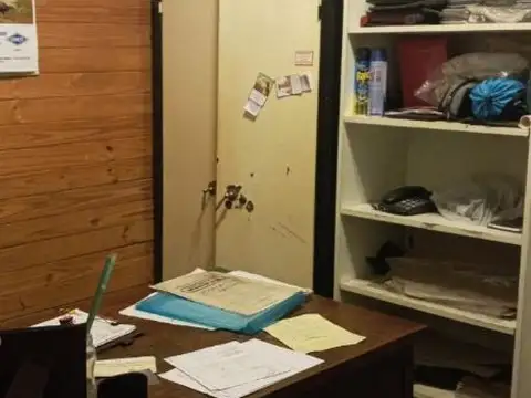 Galpón en venta ubicado en Banfield