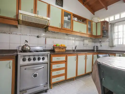 Depto Tipo Casa en Venta 50 años