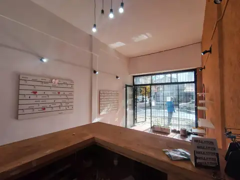 Local en Alquiler en Castelar Norte, $ 700.000
