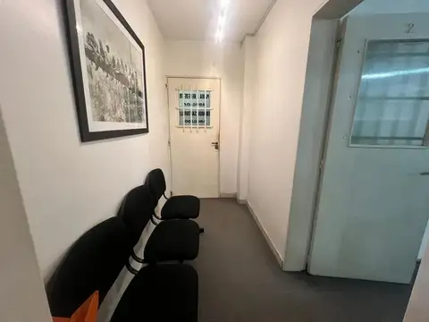 EN VENTA OFICINA ZONA CENTRO
