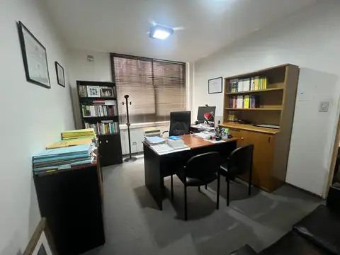 Oficina en Venta 55 años