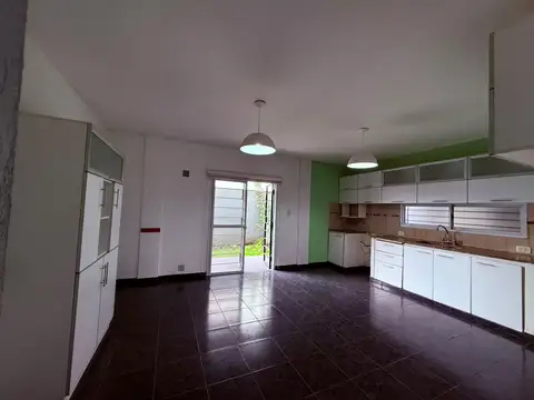 Departamento en Alquiler de 4 ambientes
