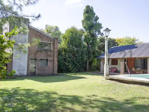 City Bell | Lote 1.024 m² con quincho de 100 m² y pileta — Oportunidad de revalorización