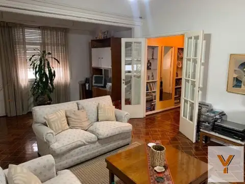 Departamento en venta - 3 Dormitorios 2 Baños - Parque Chacabuco