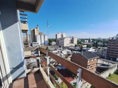 San Martín 400, Piso 8