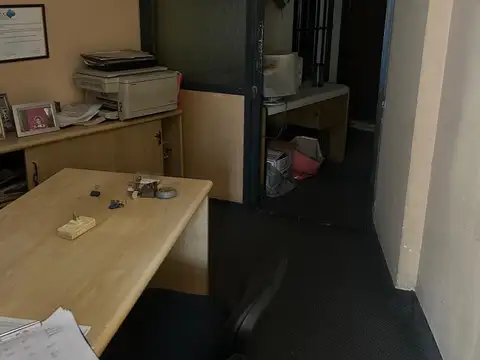 Local en Venta en Cid Campeador, USD 177.000