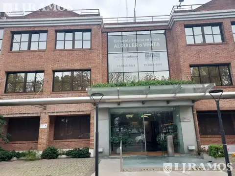 Edificio en alquiler o venta de 1300 m2 en Lomas de San Isidro