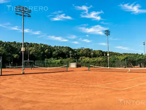 Terreno en Venta en San Sebastian, USD 30.000