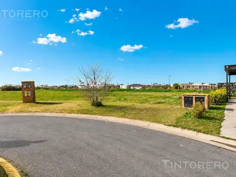 Terreno en Venta en San Sebastian, USD 30.000