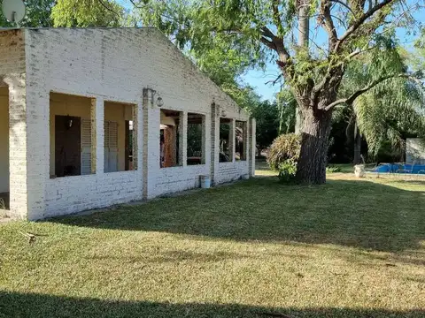 Quinta en Sauce Viejo Barrio "Las Delicias"